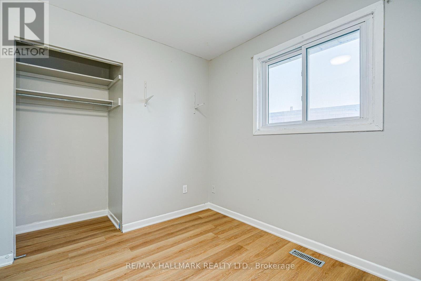 Upper - 27 Keyworth Trail, Toronto, Ontario M1S 2V2 - Photo 12 - E13670468