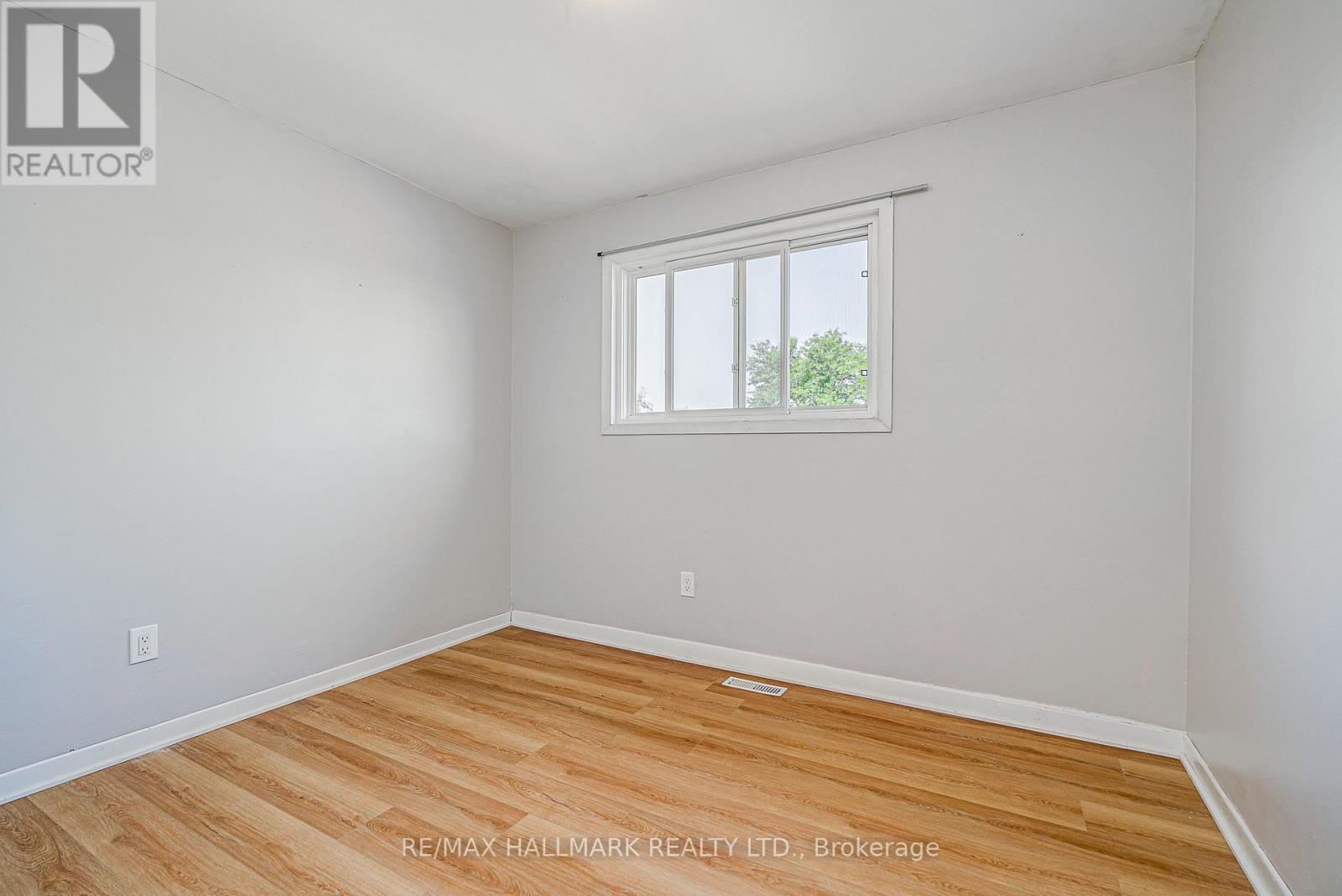 Upper - 27 Keyworth Trail, Toronto, Ontario M1S 2V2 - Photo 15 - E13670468