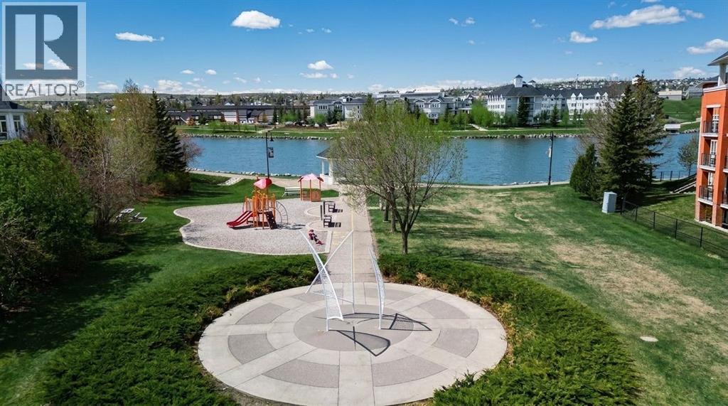 201, 162 Country Village Circle Ne, Calgary, Alberta  T3K 0E6 - Photo 4 - A2327635