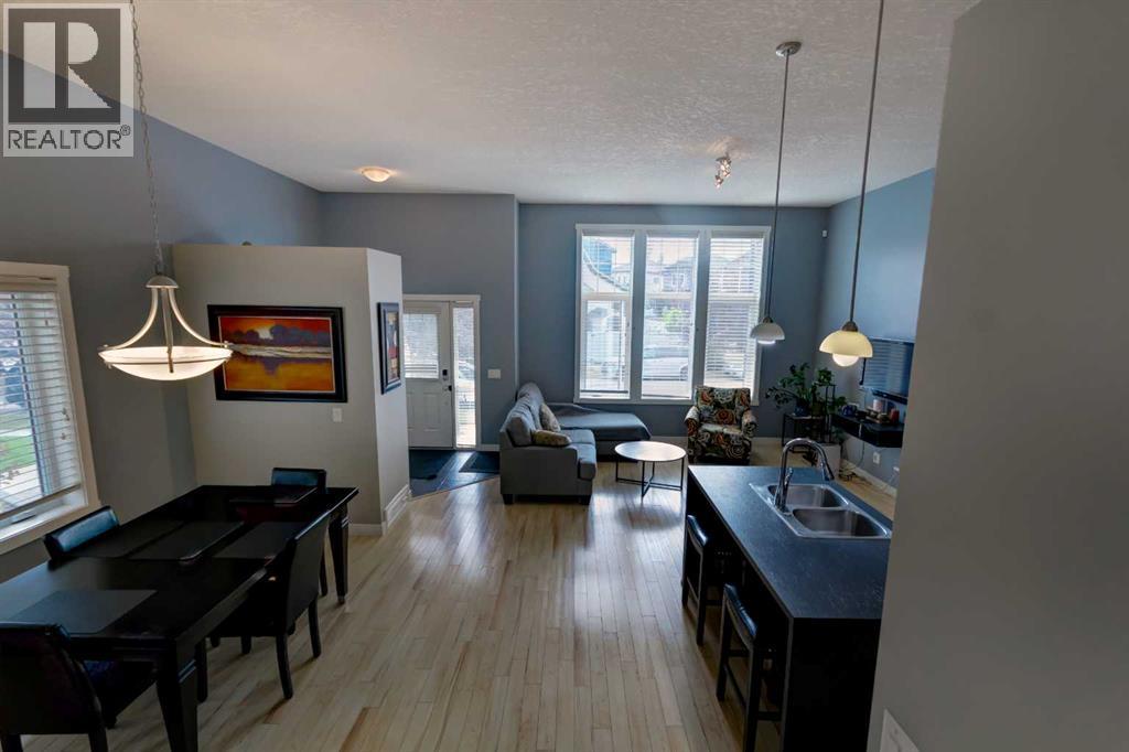 6 Elgin Meadows Road Se, Calgary, Alberta  T2Z 0S1 - Photo 12 - A2335482