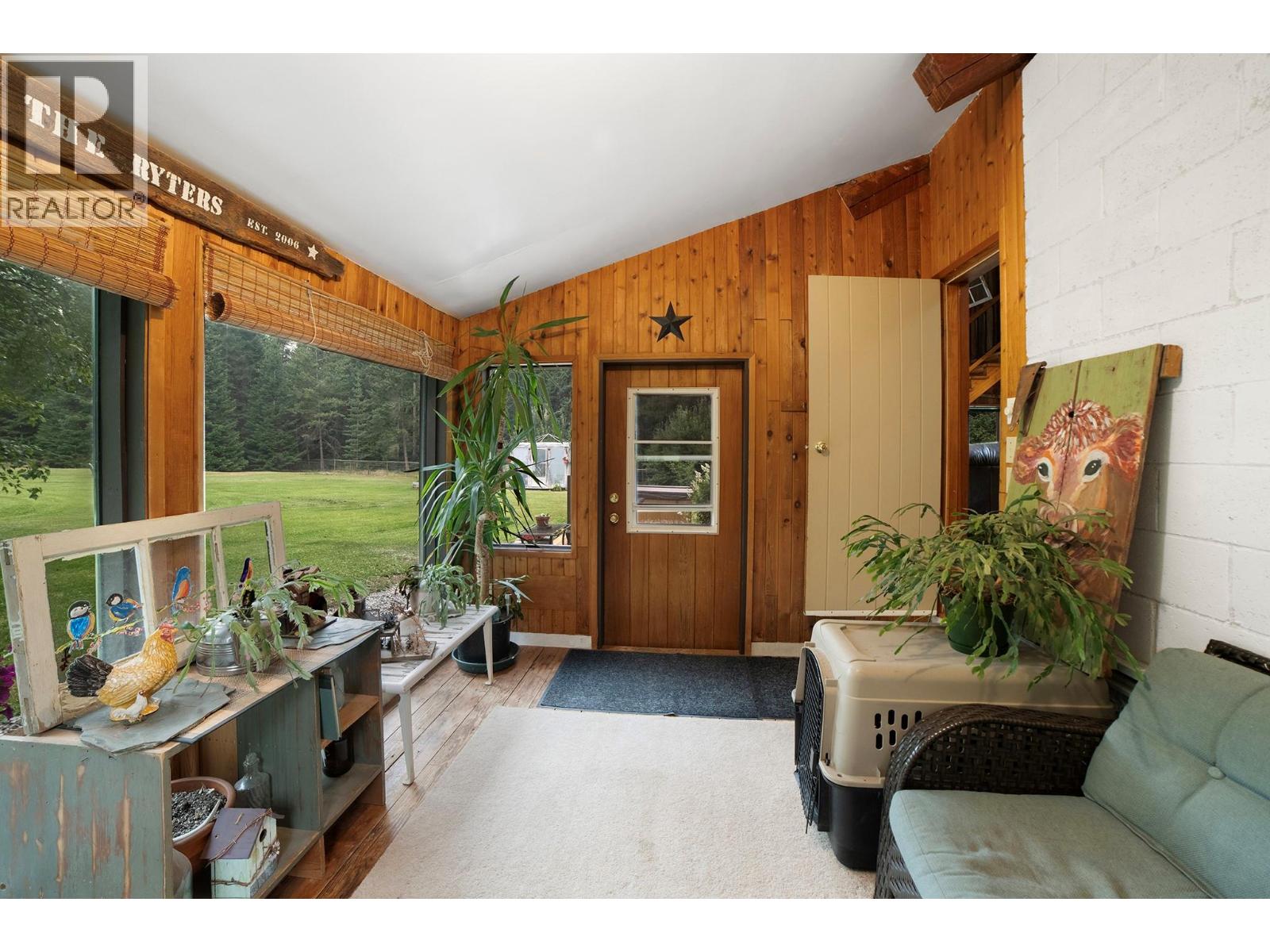 5724 Crystal Road, Kitchener, British Columbia  V0B 1W1 - Photo 16 - 10397574