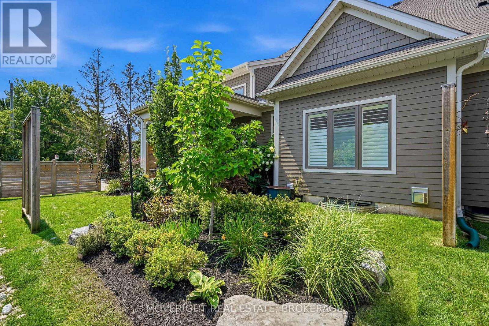 12 Sassafras Row, Fort Erie, Ontario  L0S 1N0 - Photo 30 - X13677810
