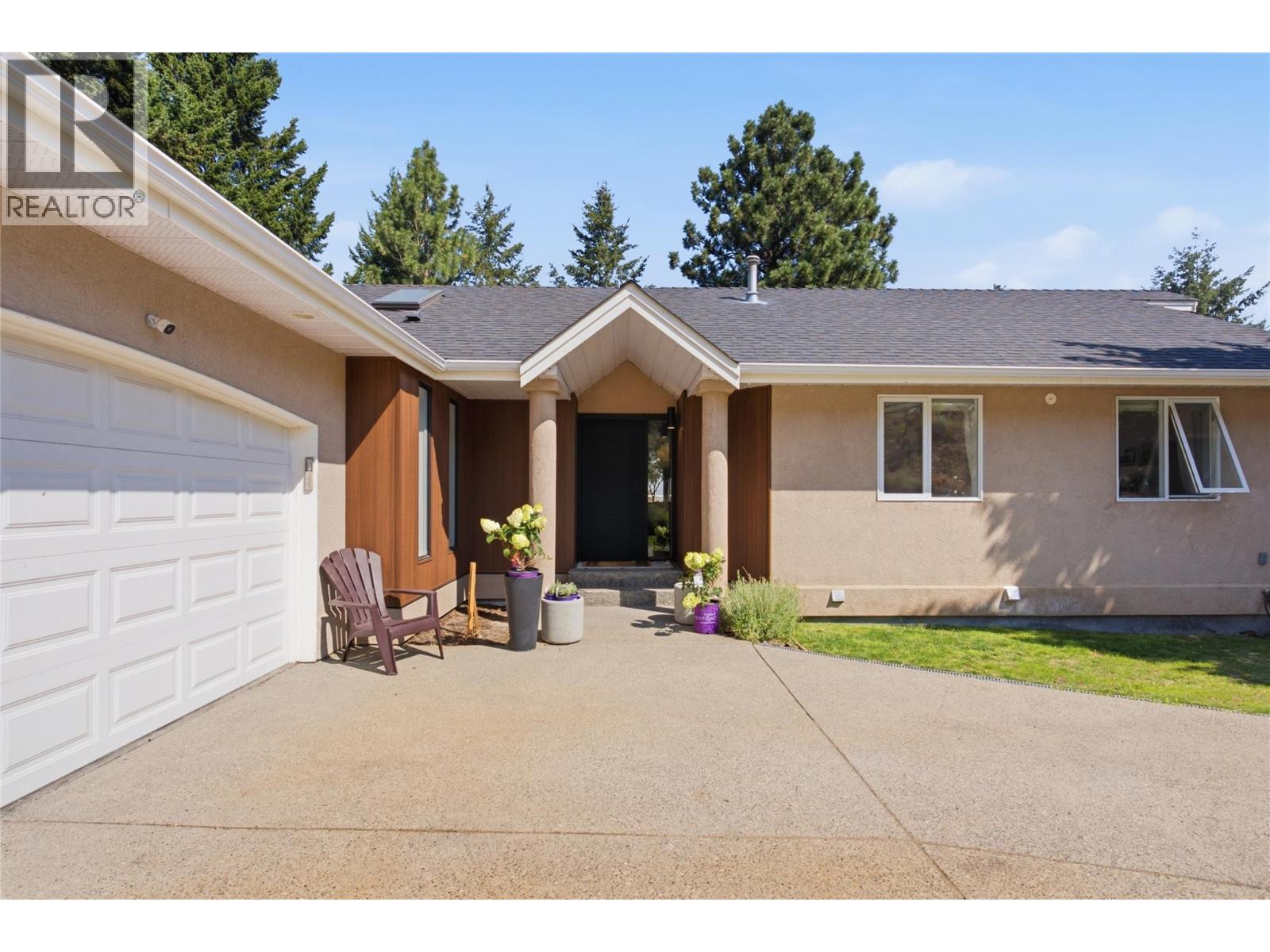 1937 Skeena Drive, Kamloops, British Columbia  V2E 2P3 - Photo 54 - 10396038