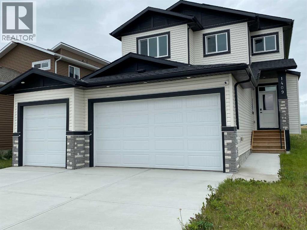 1409 ALDRICH Place SW, Carstairs, Alberta