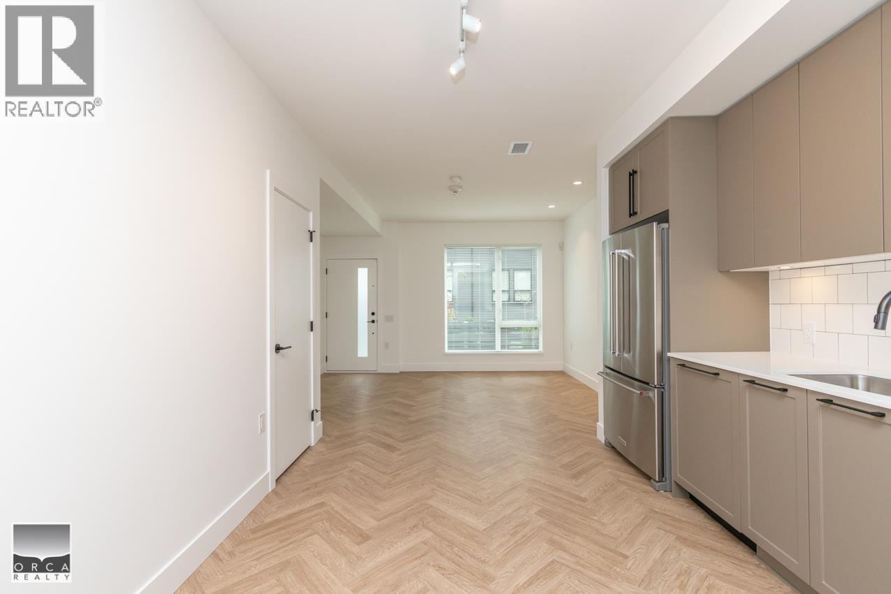 2 9278 Slopes Mews, Burnaby, British Columbia  V5A 0G1 - Photo 12 - R3156097