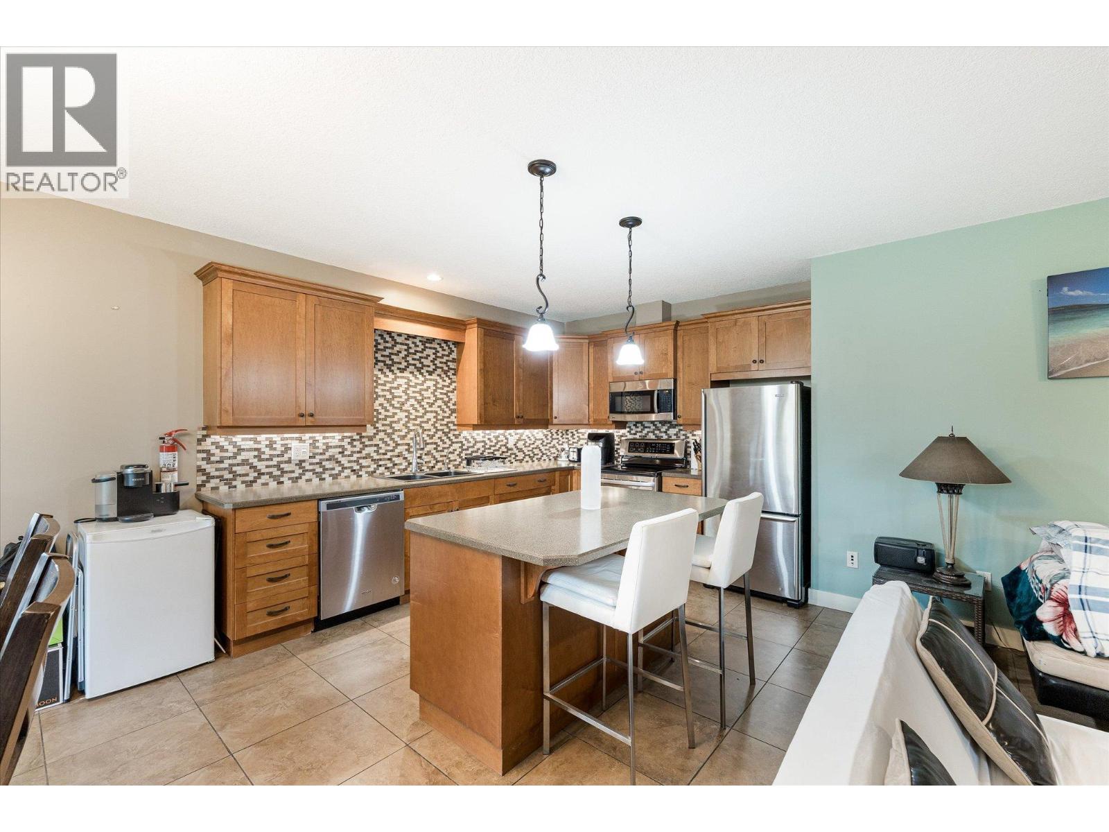 12002 Middleton Road, Lake Country, British Columbia  V4V 1G9 - Photo 70 - 10397064