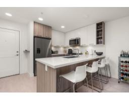 214 14022 NORTH BLUFF ROAD, White Rock, British Columbia