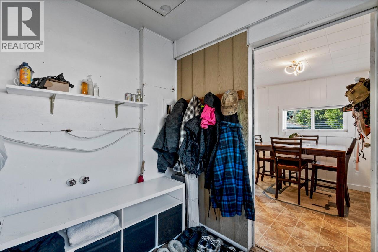 5722 97 Highway N, Falkland, British Columbia  V0E 1W0 - Photo 28 - 10397696