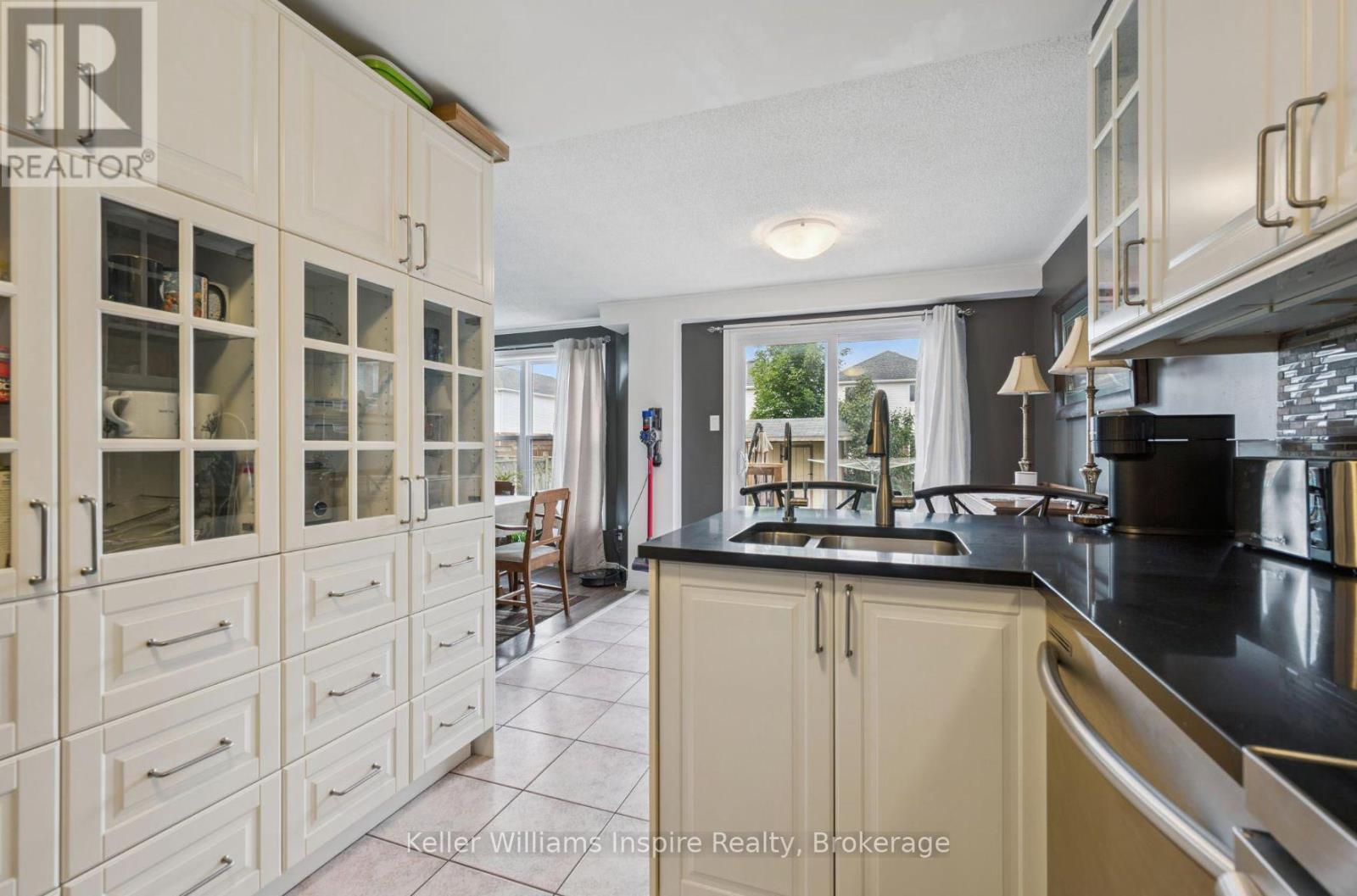 161 Tait Crescent, Centre Wellington, Ontario  N1M 3P5 - Photo 6 - X13674902