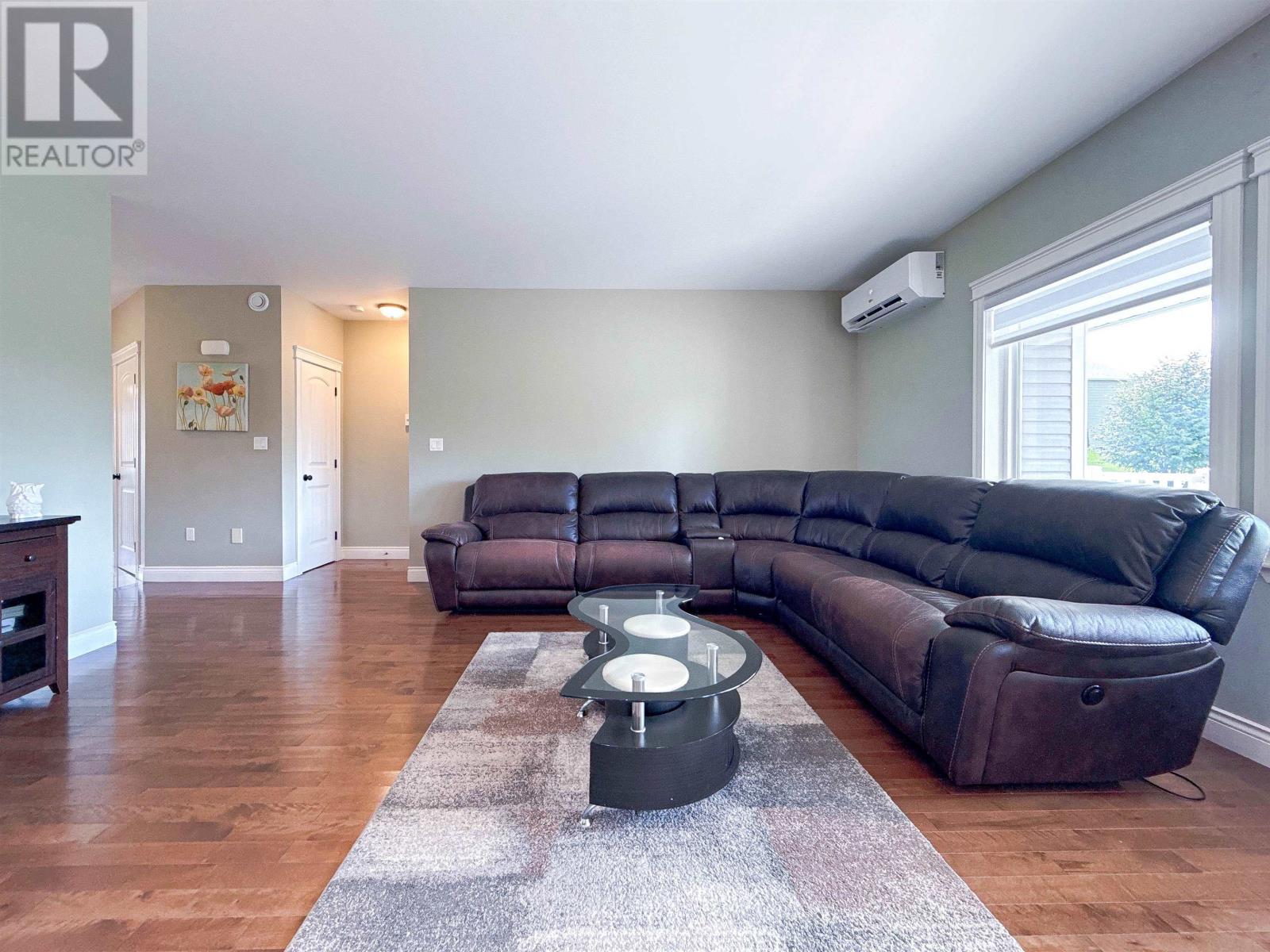 54 Ferry Road, Cornwall, Prince Edward Island  C0A 1H4 - Photo 8 - 202620687