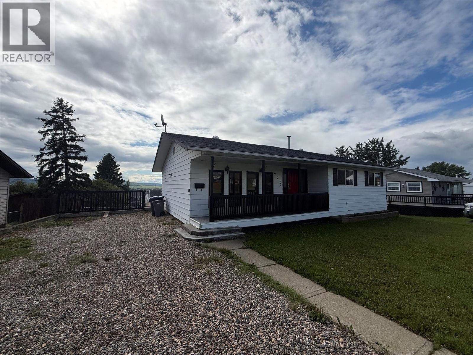 925 Cornwall Crescent, Dawson Creek, British Columbia