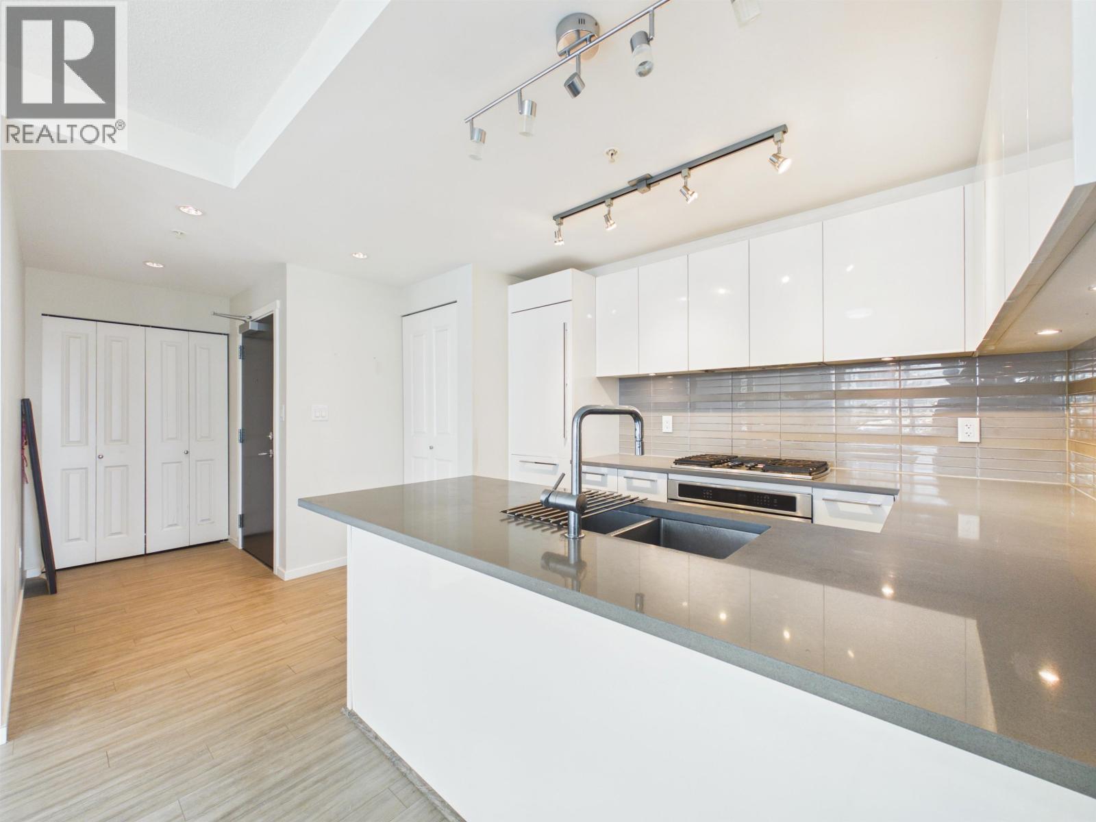 505 6658 Dow Avenue, Burnaby, British Columbia  V5H 0C7 - Photo 5 - R3156078