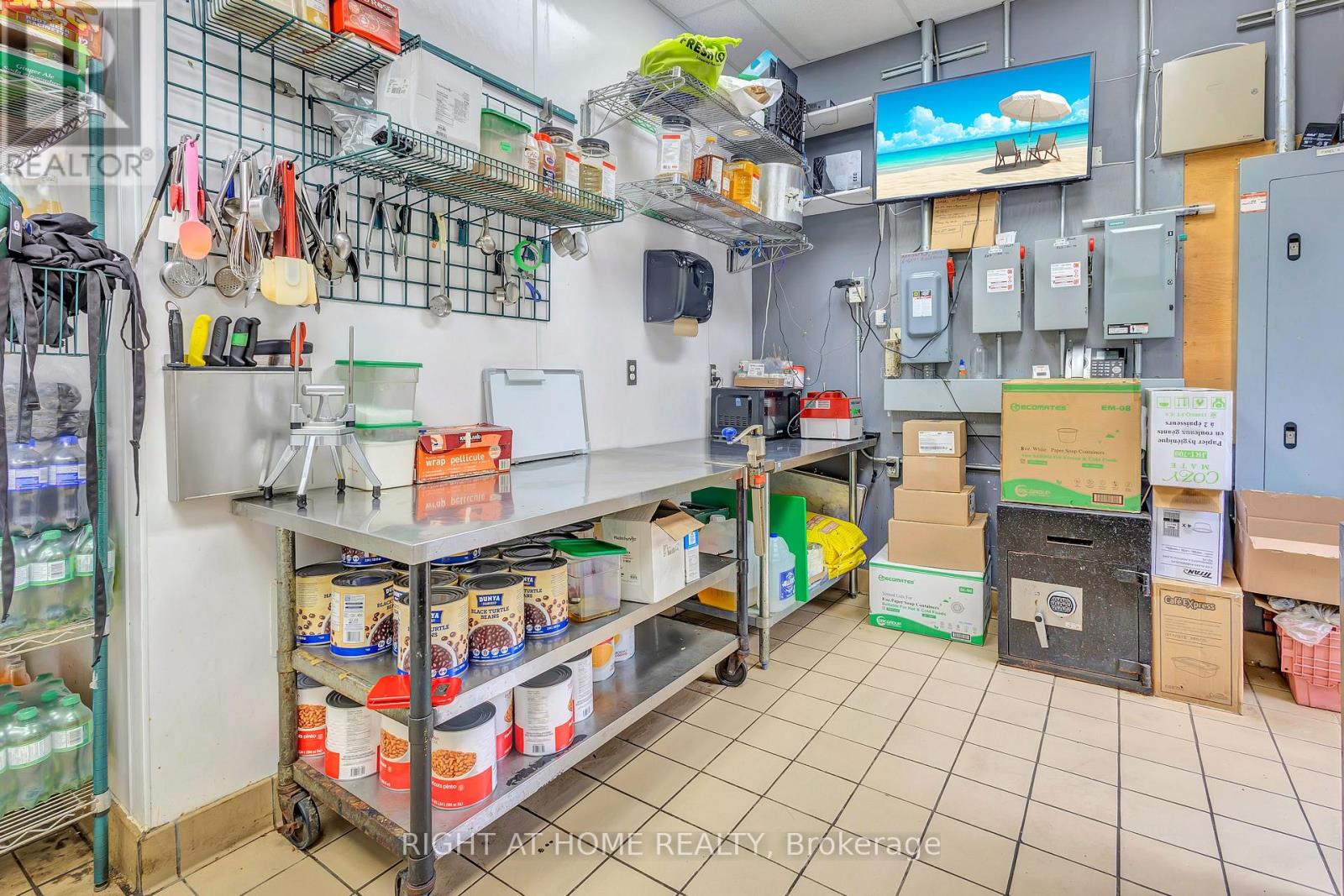 6081 Hazeldean Road, Ottawa, Ontario  K2S 1B9 - Photo 22 - X13678888