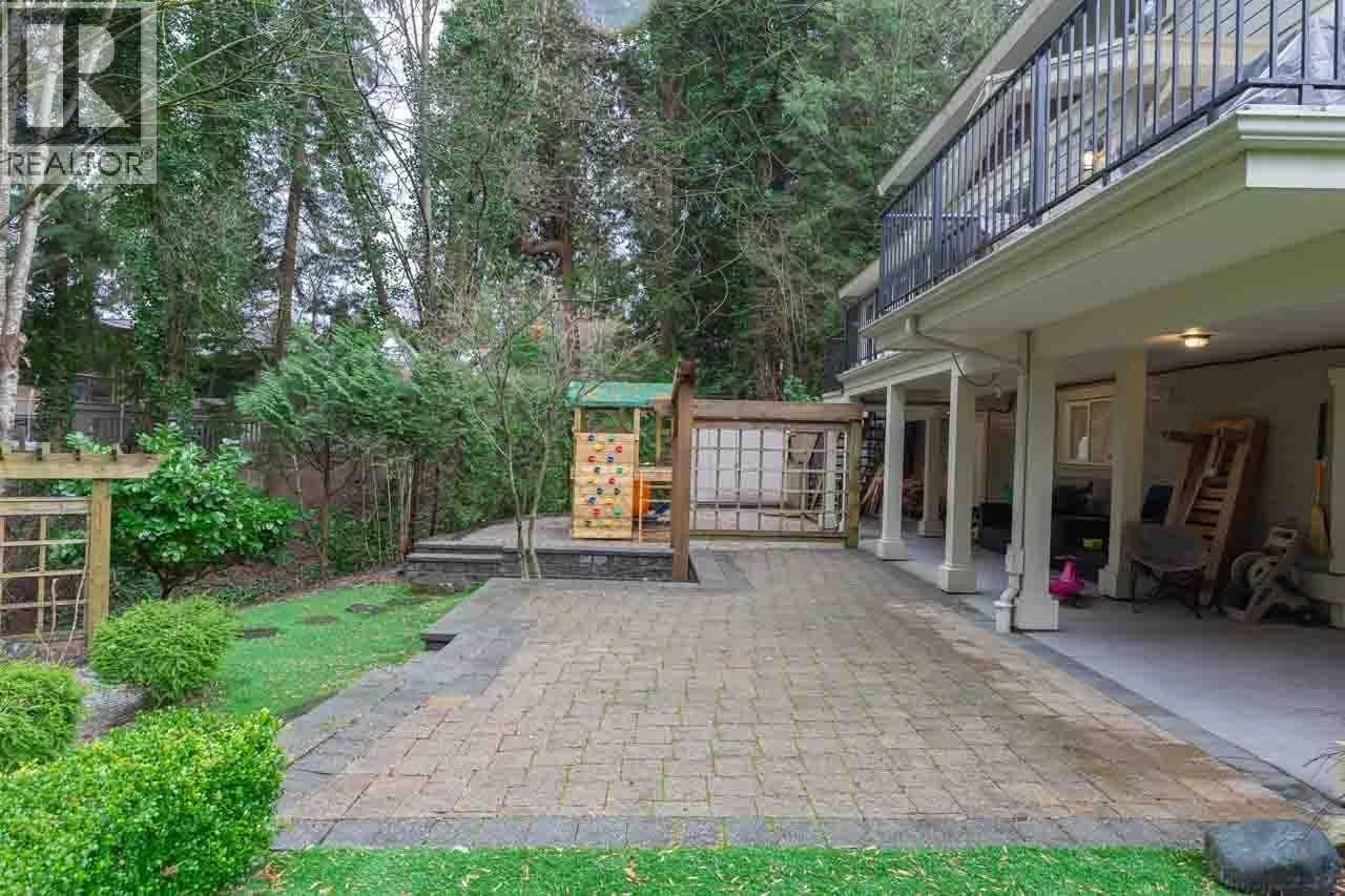 5890 Braemar Avenue, Burnaby, British Columbia  V5E 3L5 - Photo 33 - R3156037