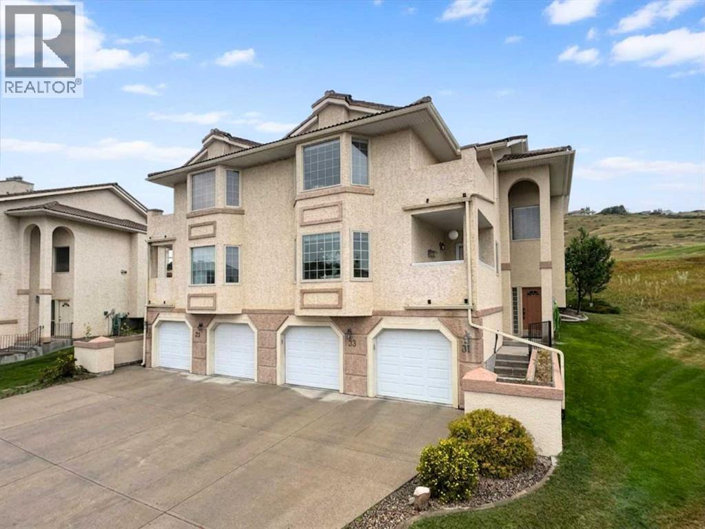 33 Canyon Court W, Lethbridge, Alberta