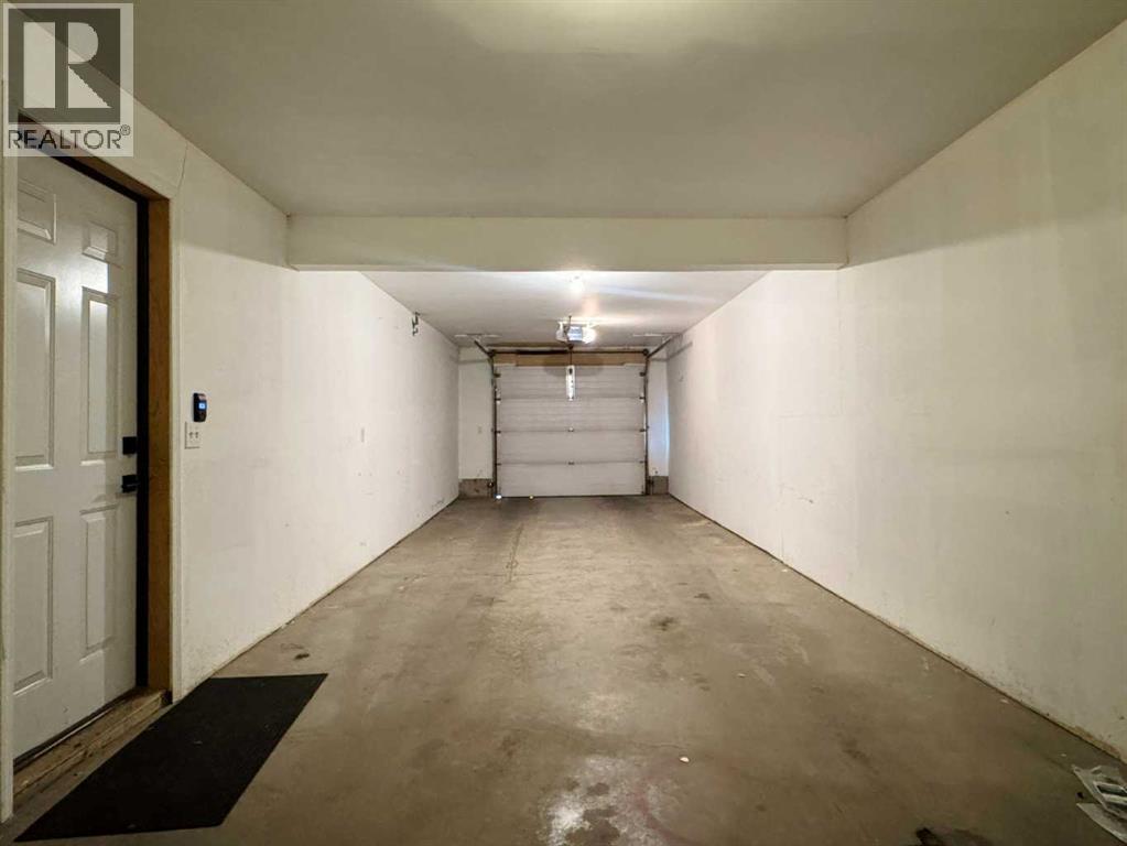 33 Canyon Court W, Lethbridge, Alberta  T1K 6V1 - Photo 30 - A2337117