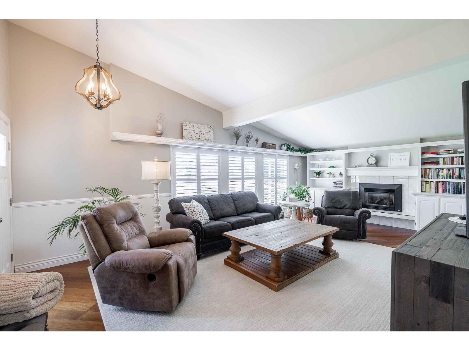 8129 Harvie Road, Surrey, British Columbia  V4N 6A8 - Photo 6 - R3151634