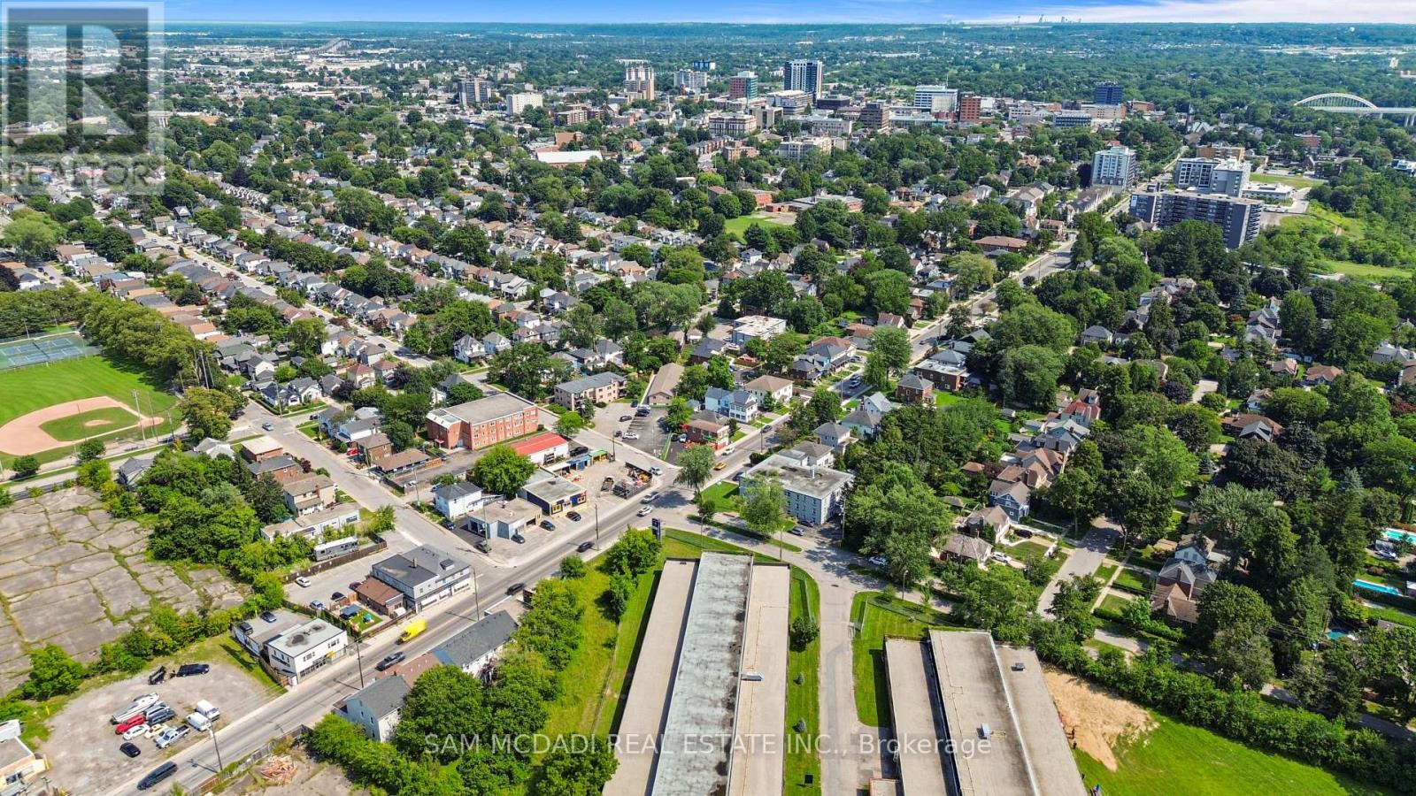 230 Ontario Street, St. Catharines, Ontario  L2R 5L1 - Photo 10 - X13678884
