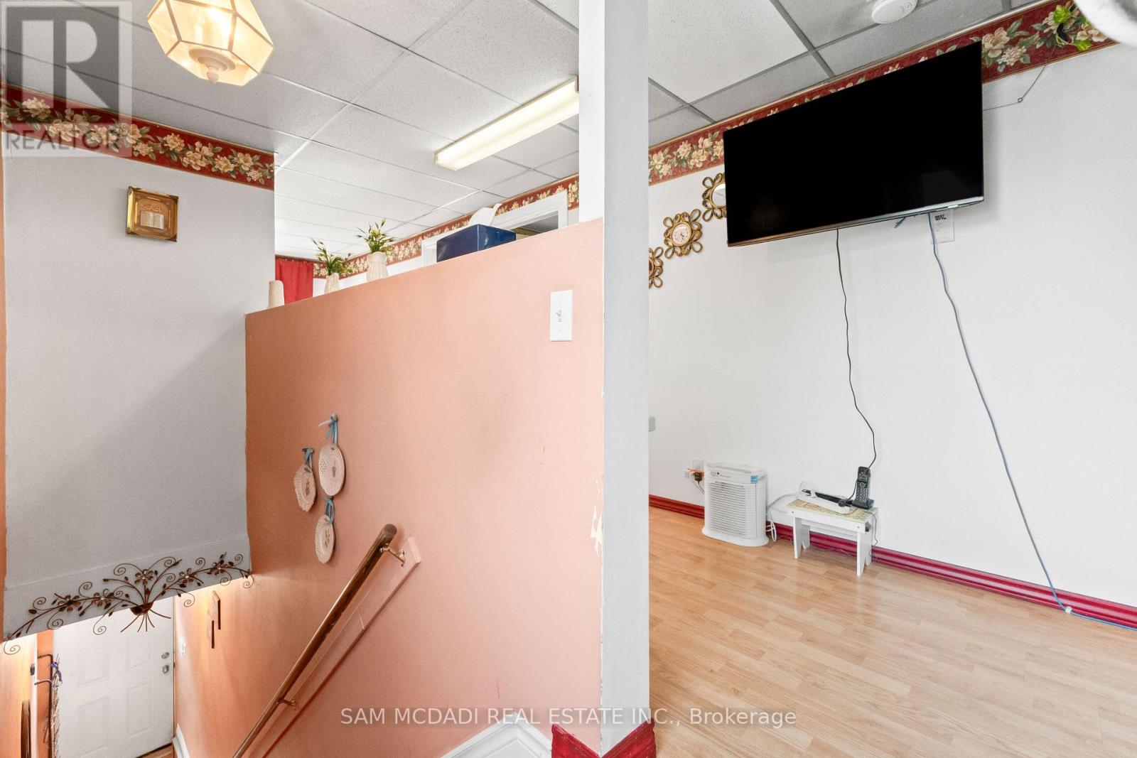 230 Ontario Street, St. Catharines, Ontario  L2R 5L1 - Photo 21 - X13678884