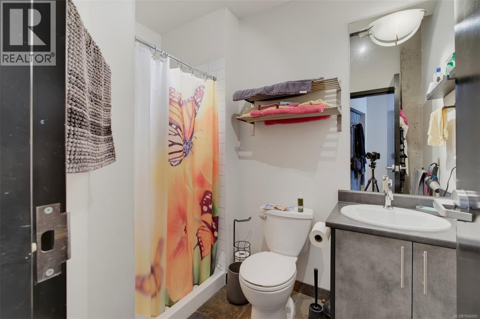 303 1061 Fort St, Victoria, British Columbia  V8V 3K5 - Photo 12 - 1046992