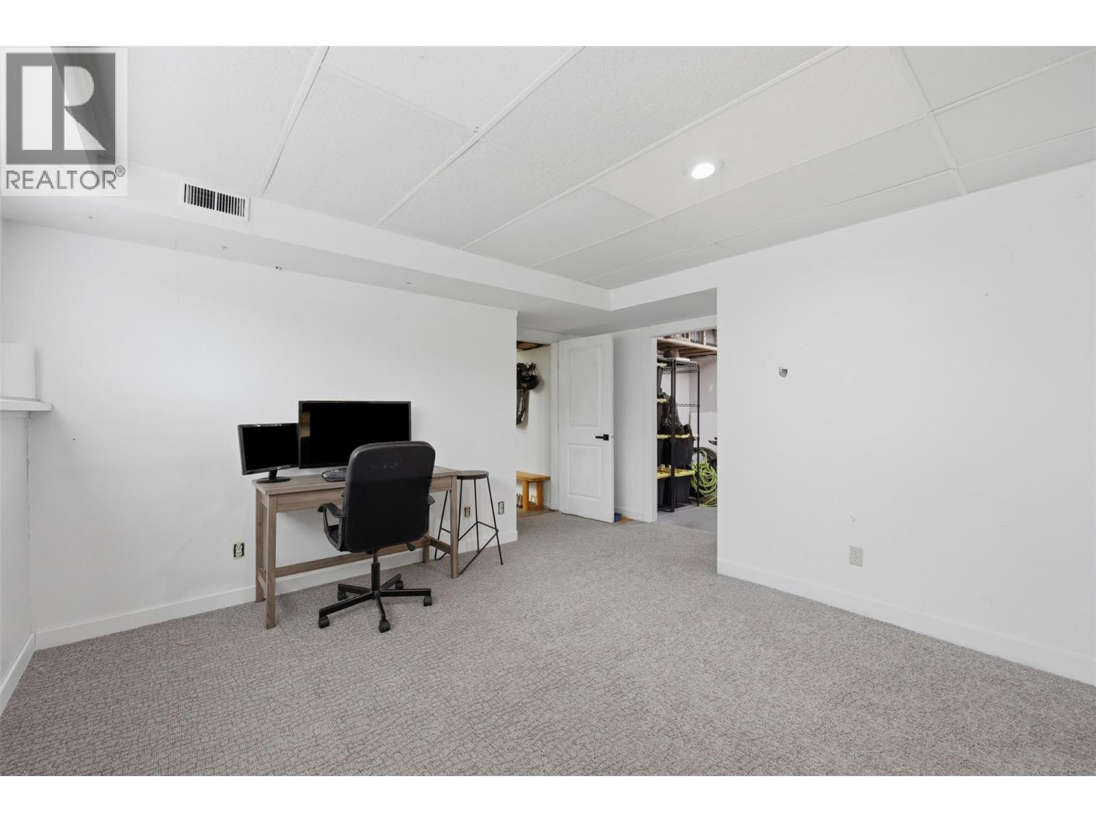 2346 Westsyde Road, Kamloops, British Columbia  V2B 7C4 - Photo 36 - 10393515