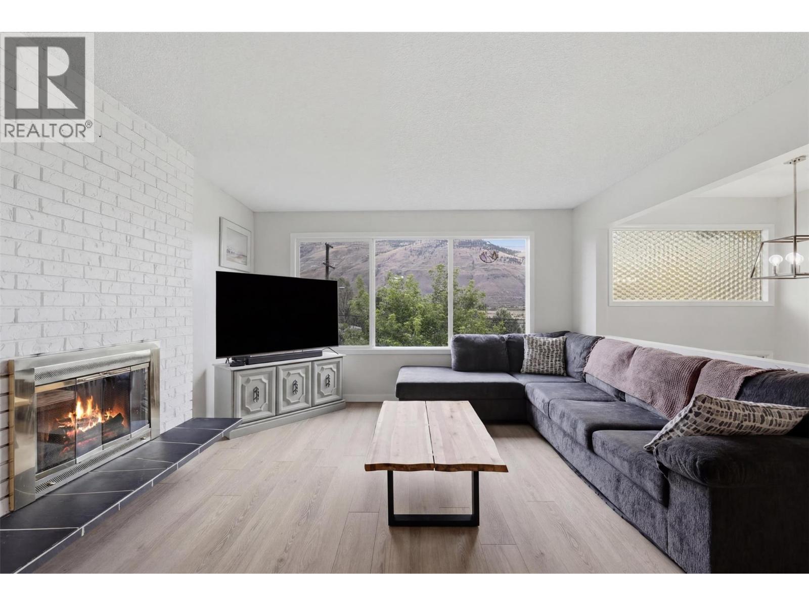 2346 Westsyde Road, Kamloops, British Columbia  V2B 7C4 - Photo 8 - 10393515