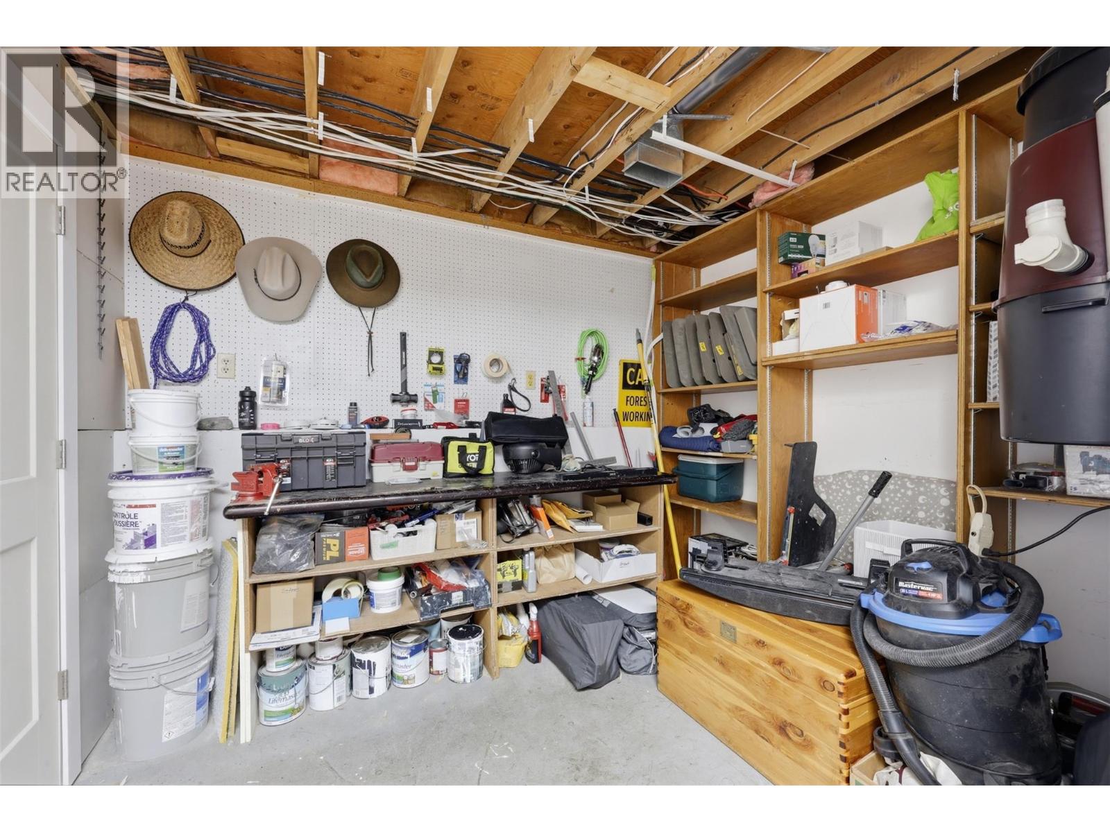 2346 Westsyde Road, Kamloops, British Columbia  V2B 7C4 - Photo 46 - 10393515