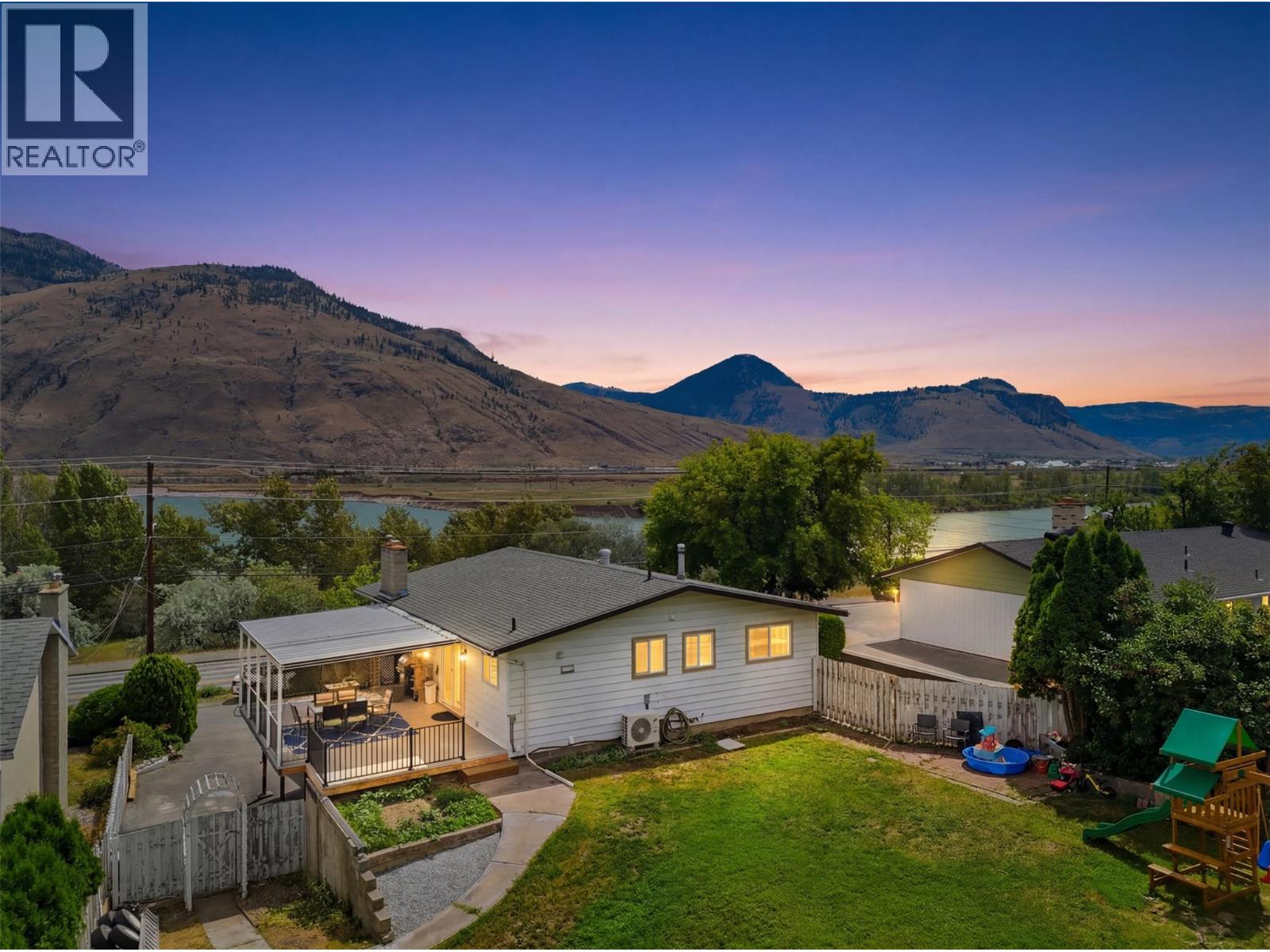 2346 Westsyde Road, Kamloops, British Columbia  V2B 7C4 - Photo 3 - 10393515