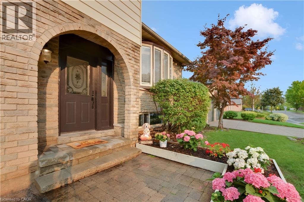 2361 Duncaster Drive, Burlington, Ontario  L7P 3V9 - Photo 2 - 40855963