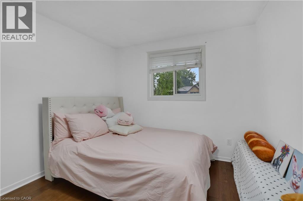 2361 Duncaster Drive, Burlington, Ontario  L7P 3V9 - Photo 8 - 40855963
