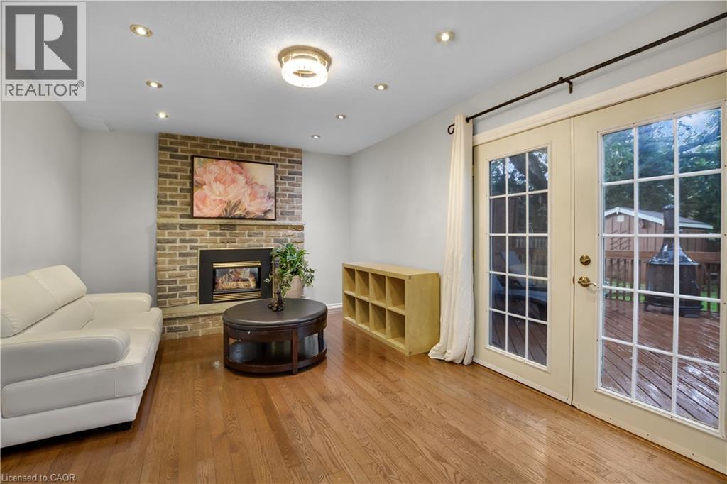2361 Duncaster Drive, Burlington, Ontario  L7P 3V9 - Photo 12 - 40855963