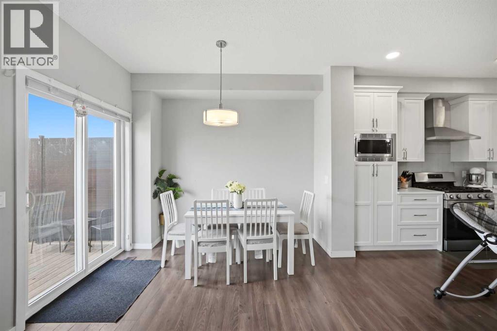 186 Carringvue Park NW, Calgary, Alberta  T3P 1L1 - Photo 4 - A2304371