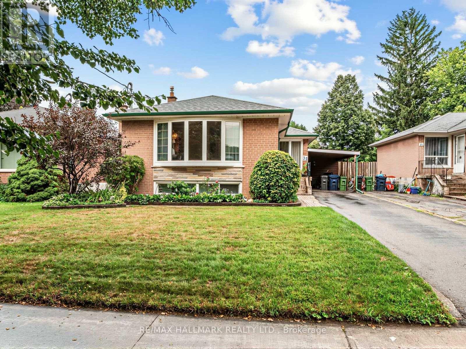 23 LYNNBROOK DRIVE, Toronto, Ontario