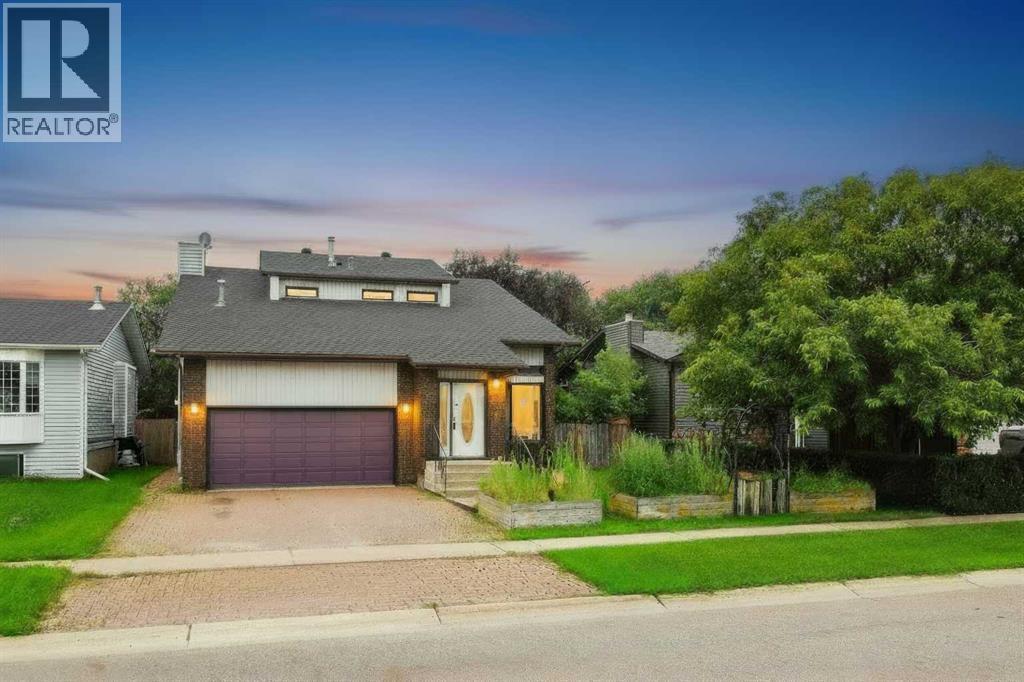 245 Bacon Place, Fort McMurray, Alberta
