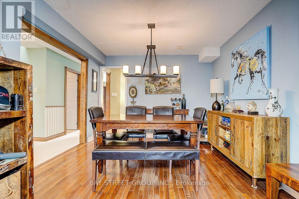 304 Charlton Avenue, Vaughan, Ontario  L4J 6H4 - Photo 13 - N13674426