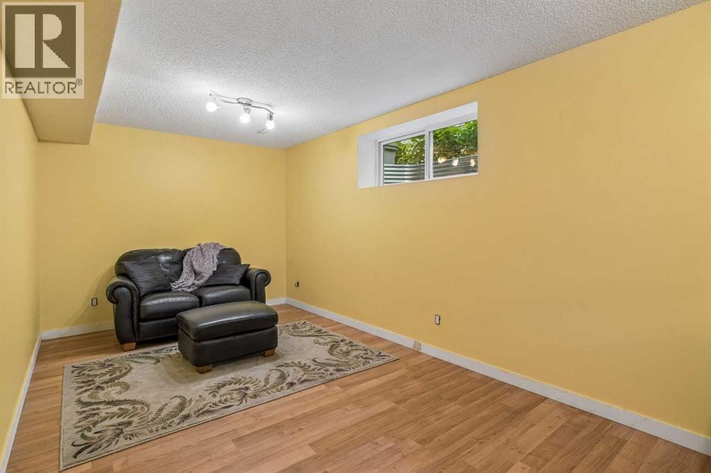 16 Cranberry Green Se, Calgary, Alberta  T3M 1L5 - Photo 20 - A2335526