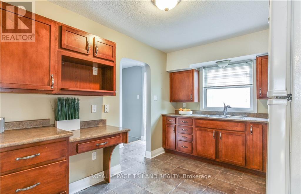 28 Beattie Avenue, London East, Ontario  N5W 2N8 - Photo 8 - X13678984