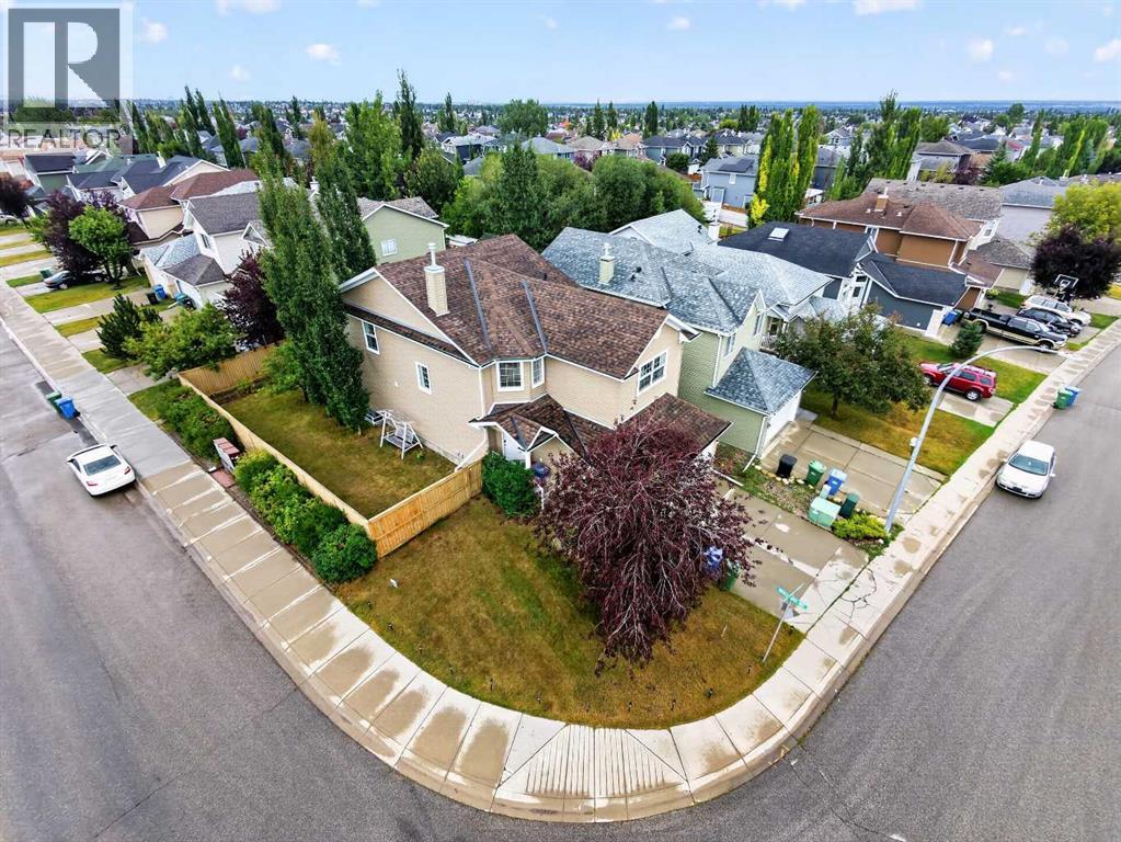 252 Bridlewood Common SW, Calgary, Alberta