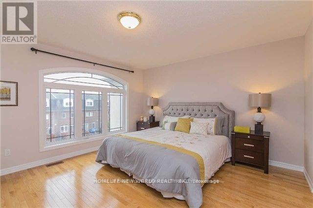 Upper - 6 Altamont Road, Toronto, Ontario  M2M 1S4 - Photo 8 - C13678972
