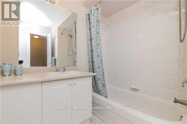 Upper - 6 Altamont Road, Toronto, Ontario  M2M 1S4 - Photo 9 - C13678972
