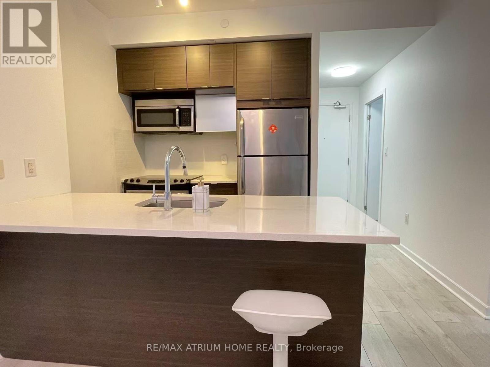 806 - 62 Forest Manor Road, Toronto, Ontario  M2J 0B6 - Photo 2 - C13678990