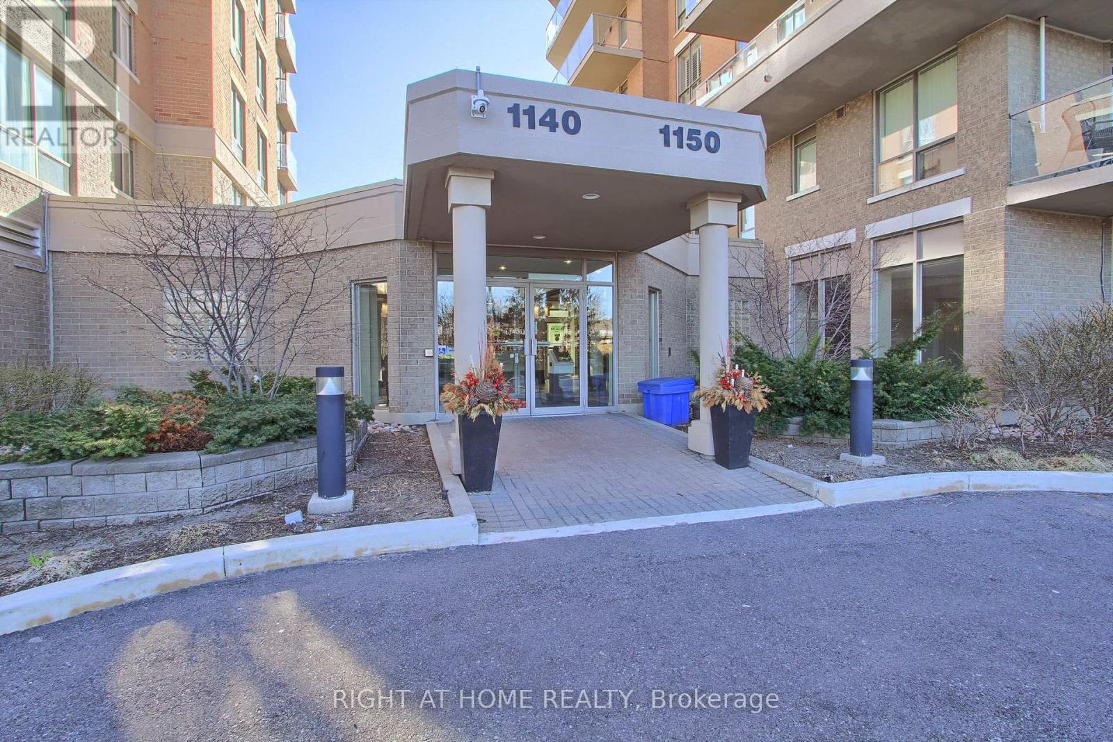 1002 - 1140 Parkwest Place, Mississauga, Ontario  L5E 3K9 - Photo 34 - W13678992