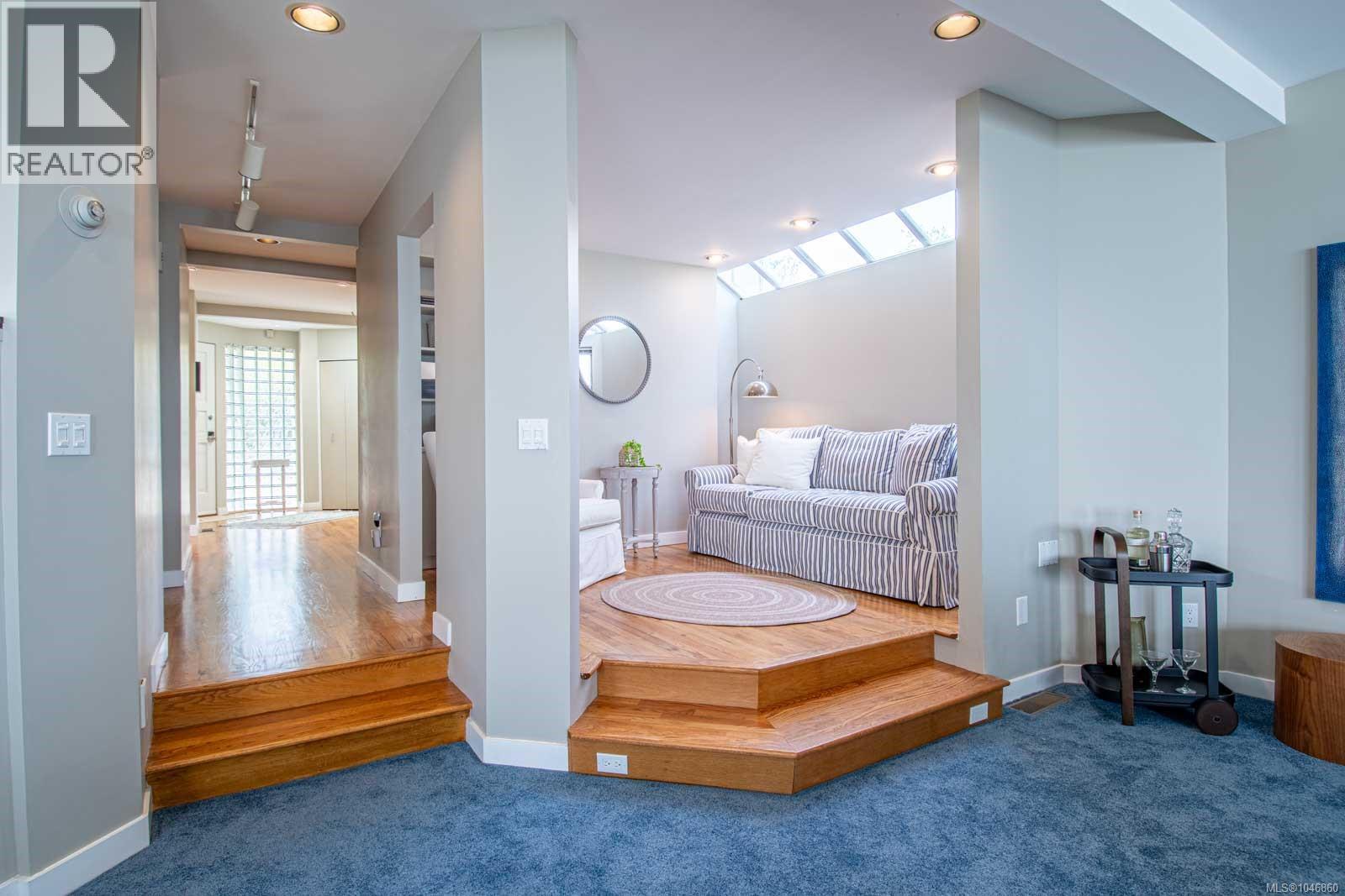 5267 Parker Ave, Saanich, British Columbia  V8Y 2N1 - Photo 17 - 1046860