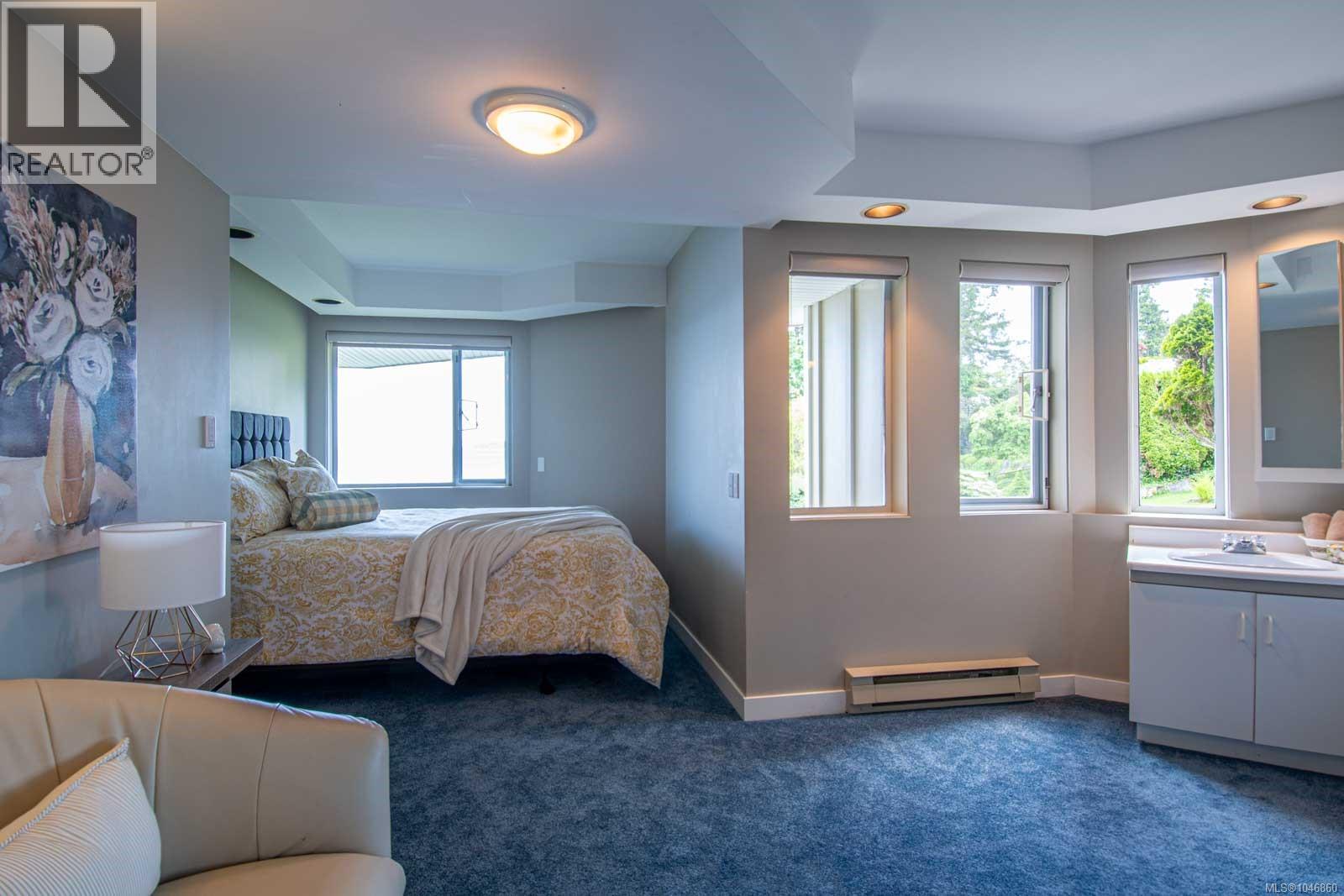 5267 Parker Ave, Saanich, British Columbia  V8Y 2N1 - Photo 82 - 1046860