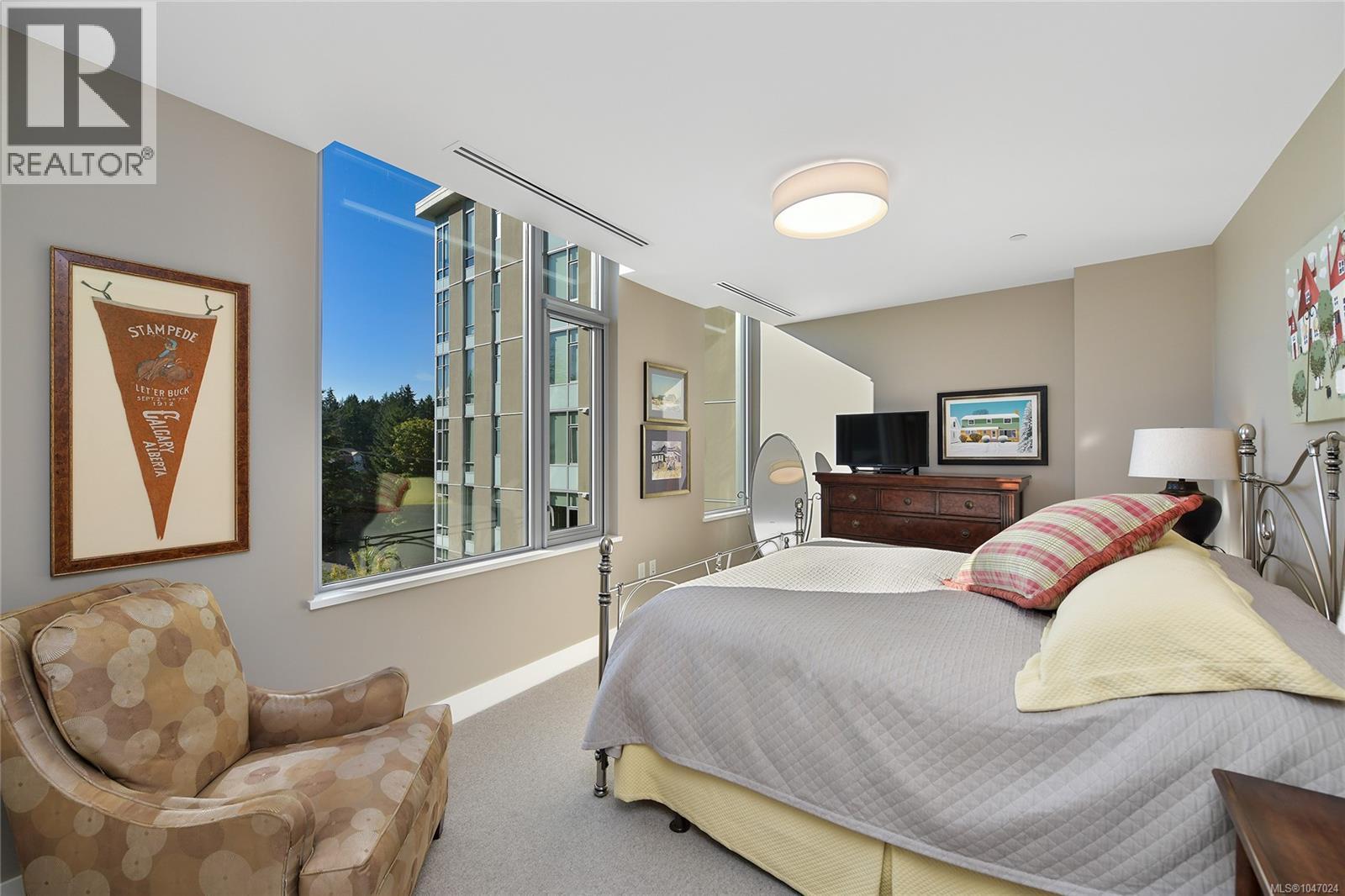 506 5388 Hill Rise Terr, Saanich, British Columbia V8Y 3K3 - Photo 45 - 1047024