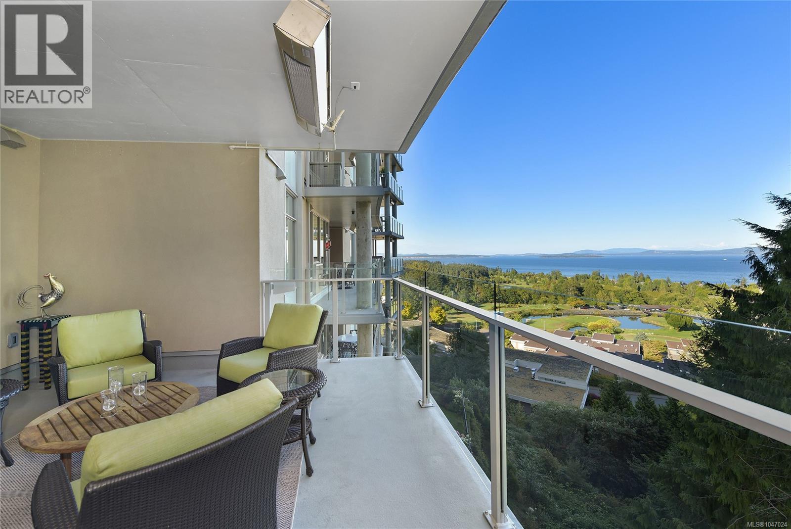 506 5388 Hill Rise Terr, Saanich, British Columbia V8Y 3K3 - Photo 6 - 1047024