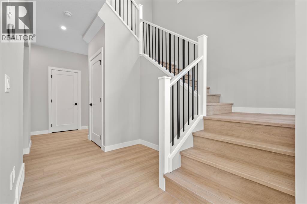 129 Walgrove Bay SE, Calgary, Alberta  T2X 4Y7 - Photo 19 - A2324906