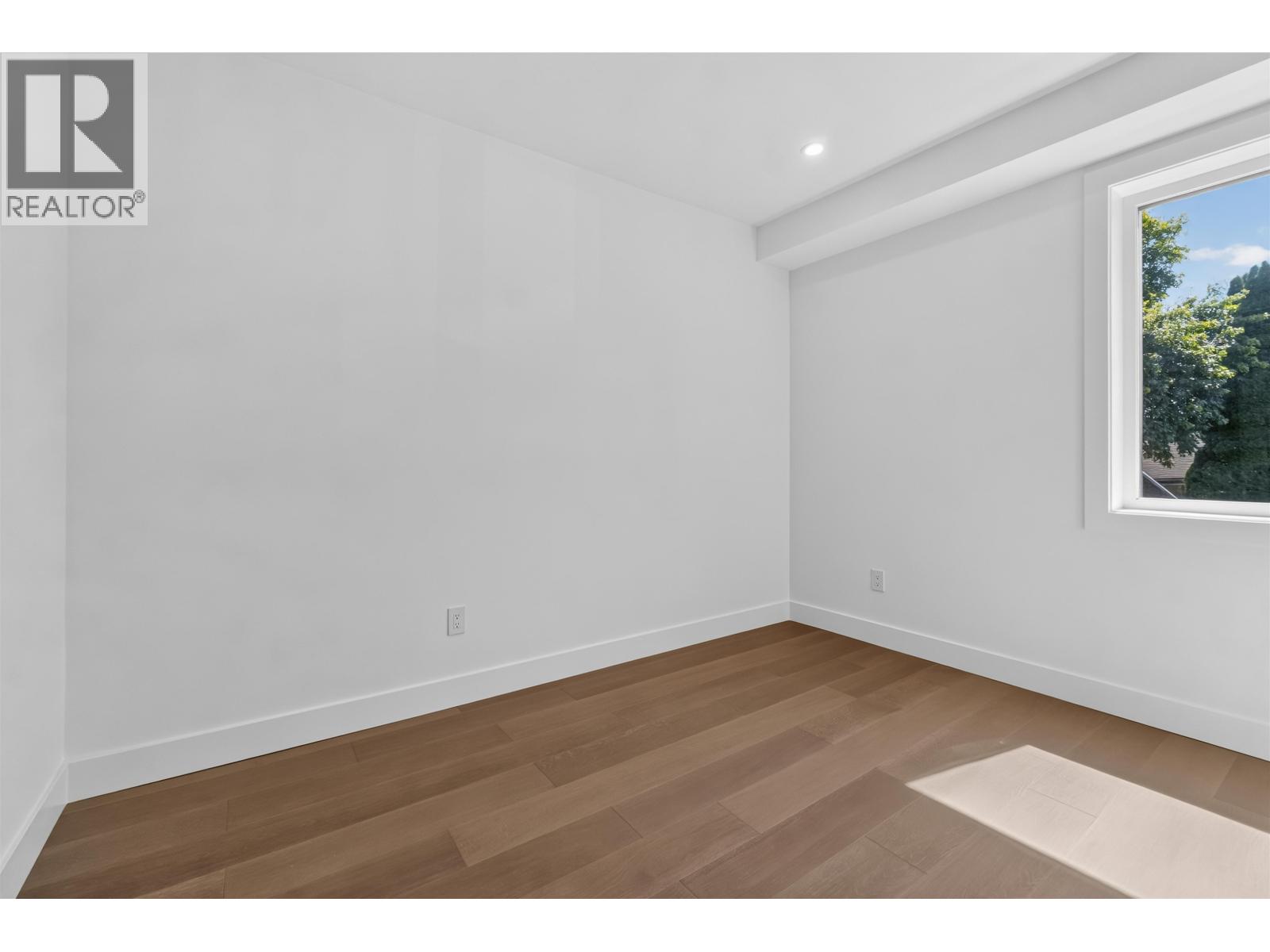 1 3271 E Georgia Street, Vancouver, British Columbia  V5K 2L2 - Photo 14 - R3155096