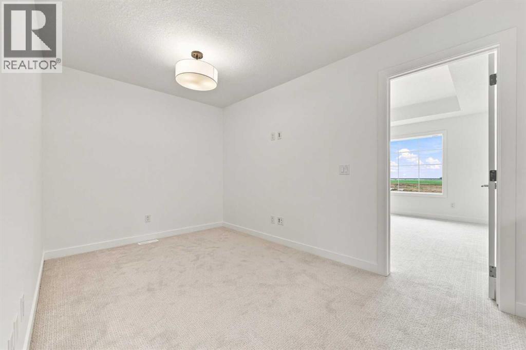 268 Huxbury View NE, Calgary, Alberta  T2A 8C4 - Photo 19 - A2330612