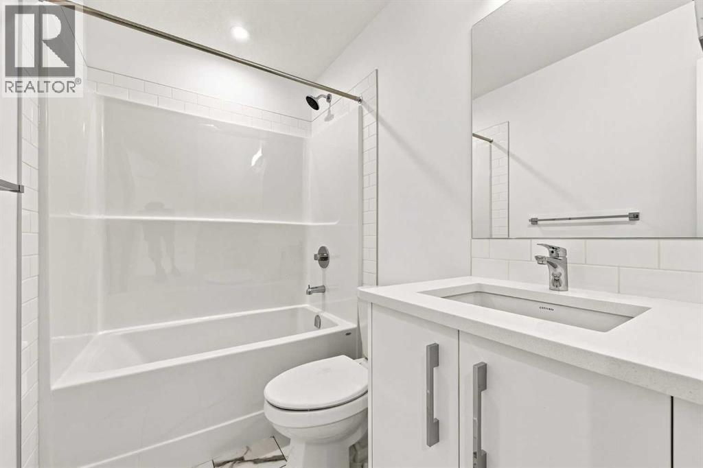 268 Huxbury View NE, Calgary, Alberta  T2A 8C4 - Photo 37 - A2330612